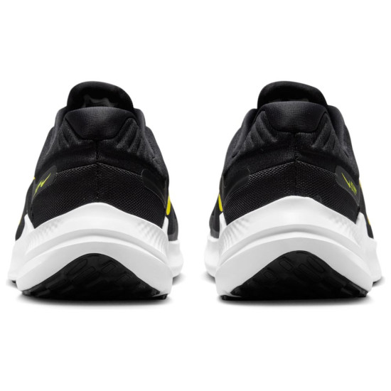 Nike Quest 5
